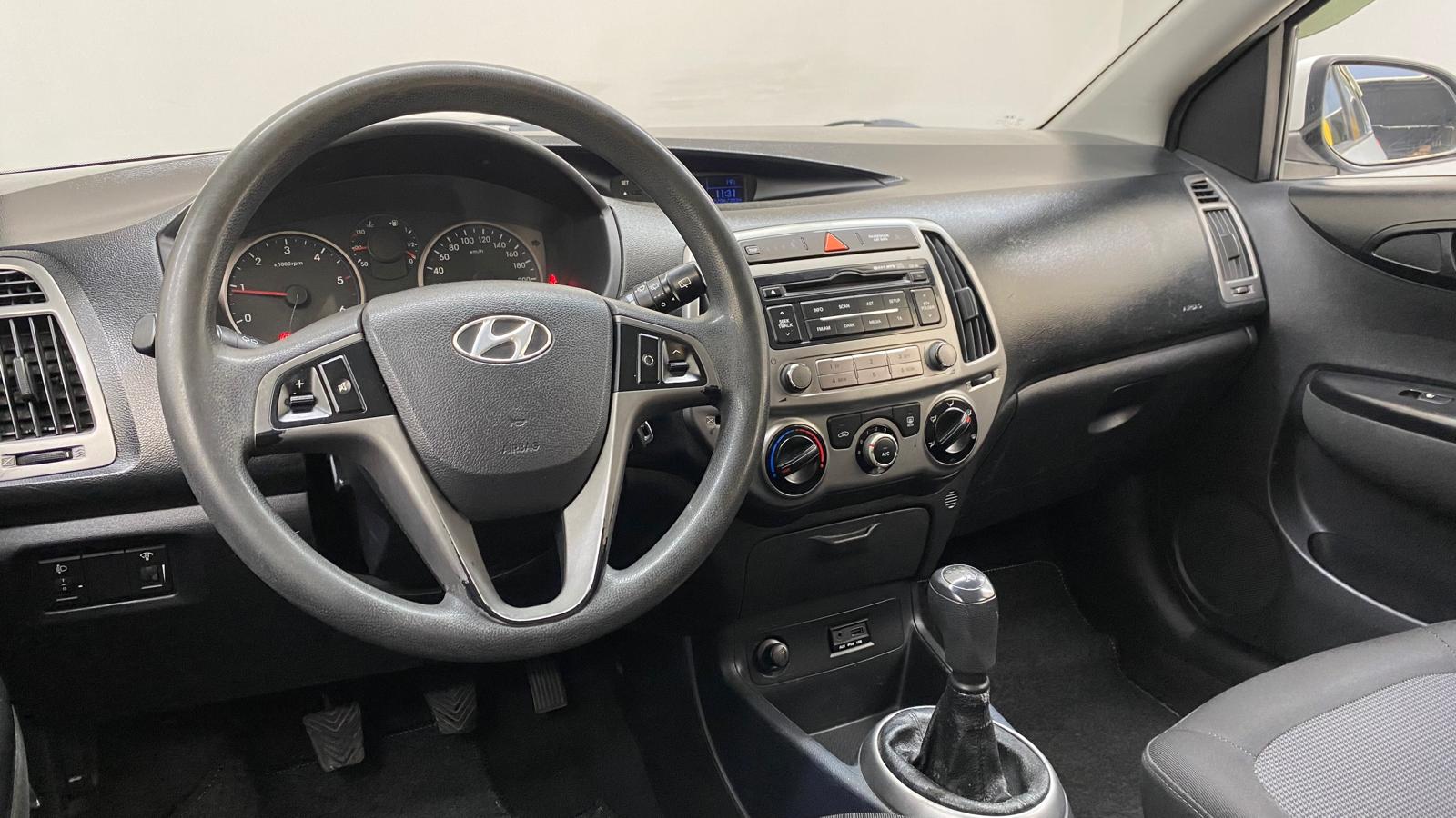 HYUNDAI i20 17